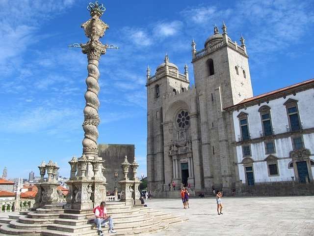 Cuánto cuesta viajar a oporto