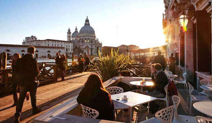 cuánto cuesta viajar a Venecia